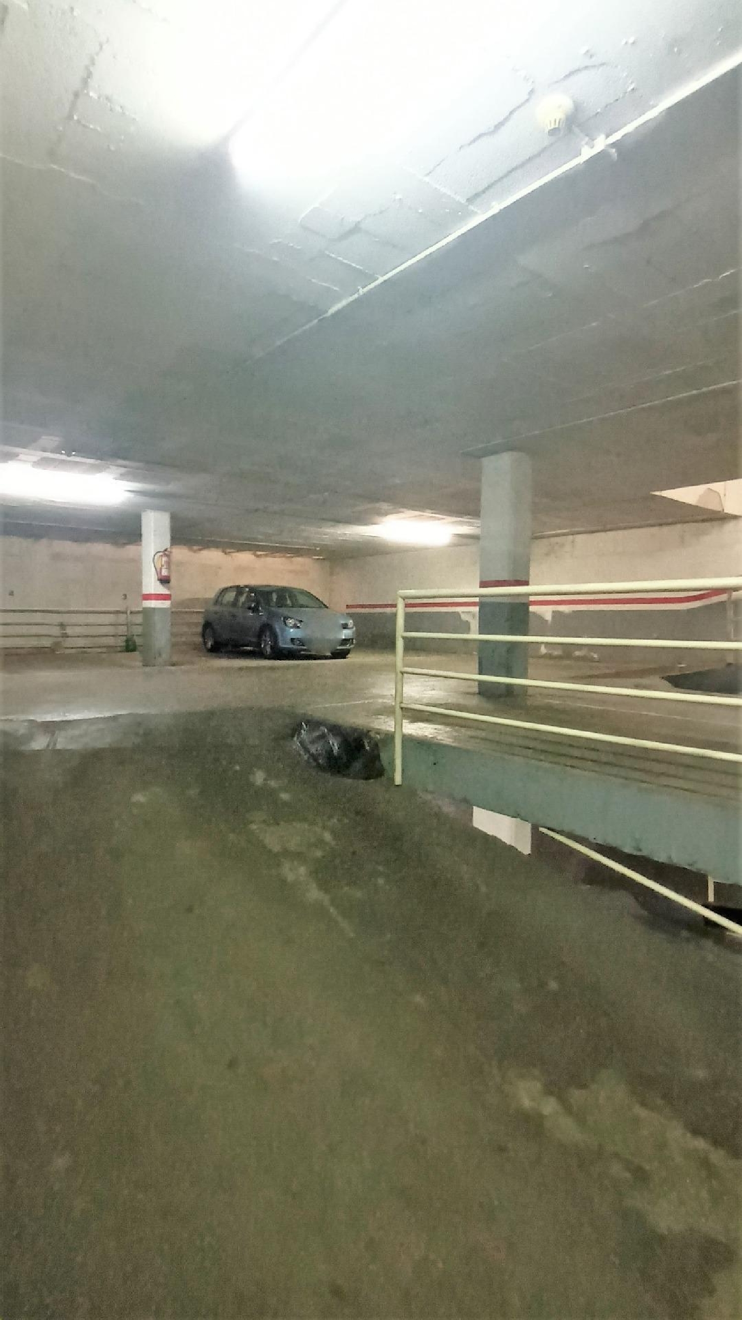  till salu parkering Horta Guinardó-Baix Guinardó Barcelonès 8