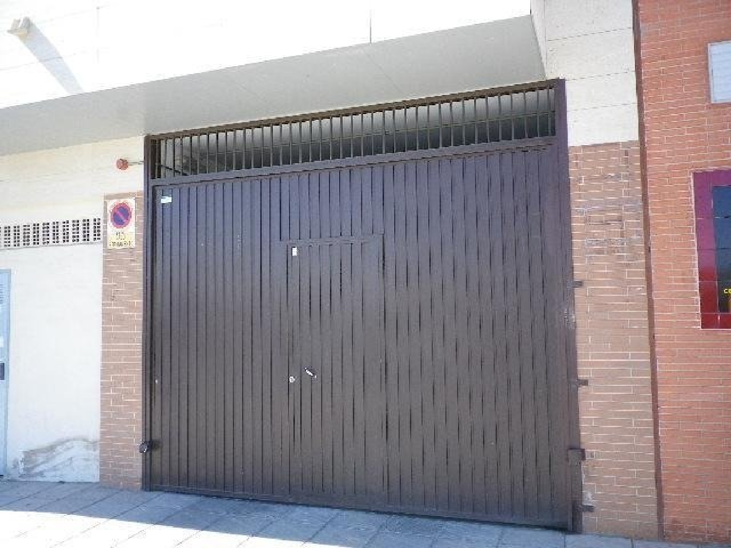 till salu parkering Isla Chica Metropolitana De Huelva 3