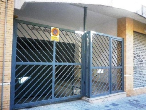 Isla Chica Metropolitana De Huelva parkering foto 6241331