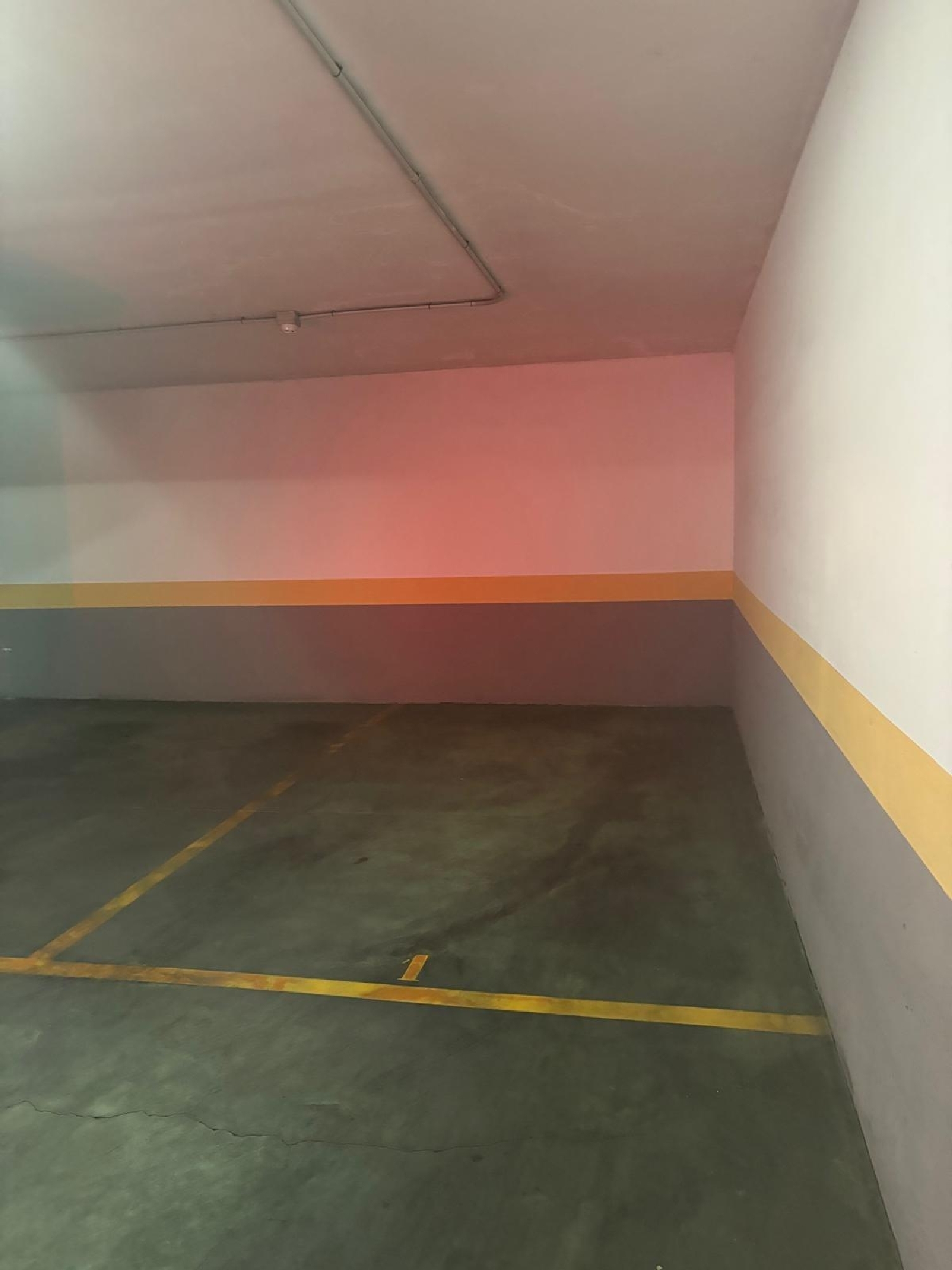 till salu parkering La Carihuela Costa Del Sol Occidental 3
