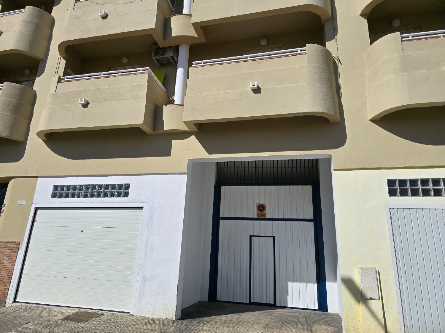  till salu parkering La Hacienda Campo De Gibraltar 1