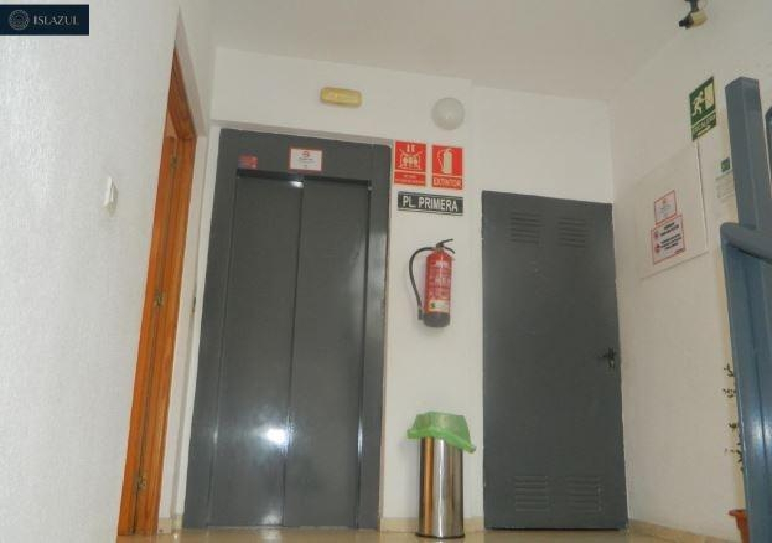  till salu parkering Las Colinas Costa Occidental 6
