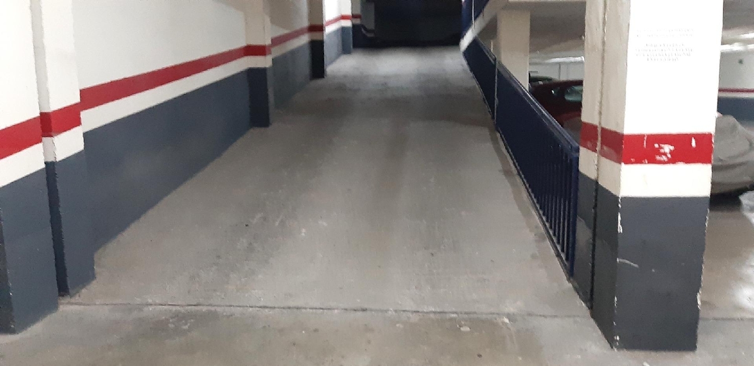 te koop parkeerplaats L'eixample Russafa Valencia 2