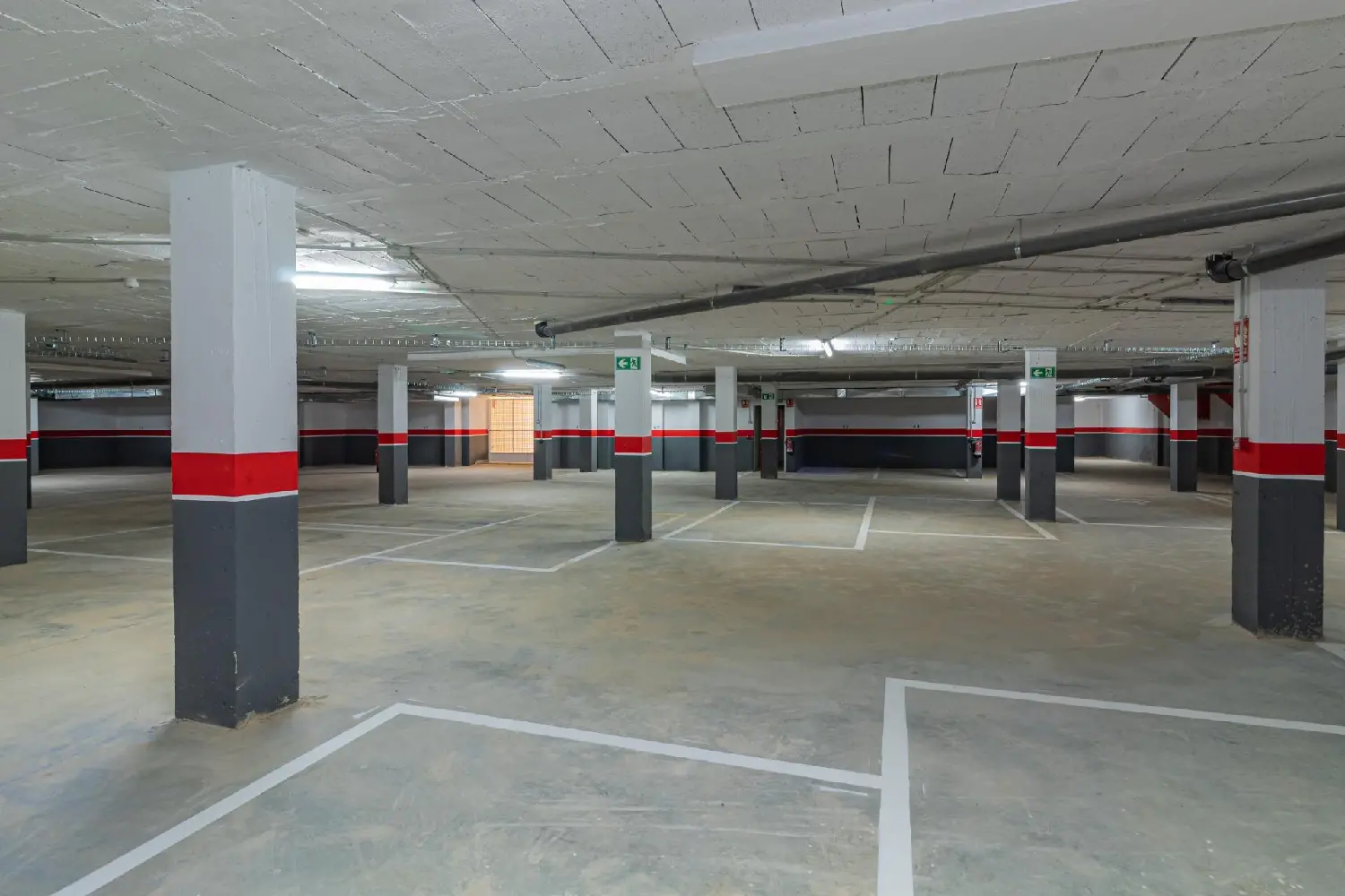 till salu parkering Urbanizacion Torre Bellver Plana Alta 2