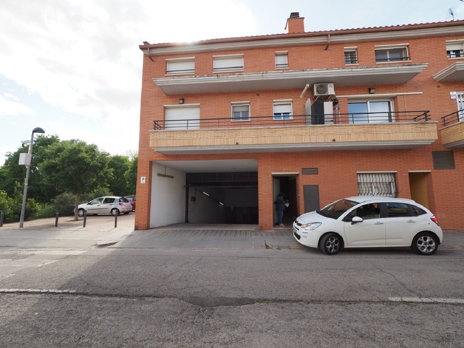  for sale parking space Les Fonts Vallès Occidental 4