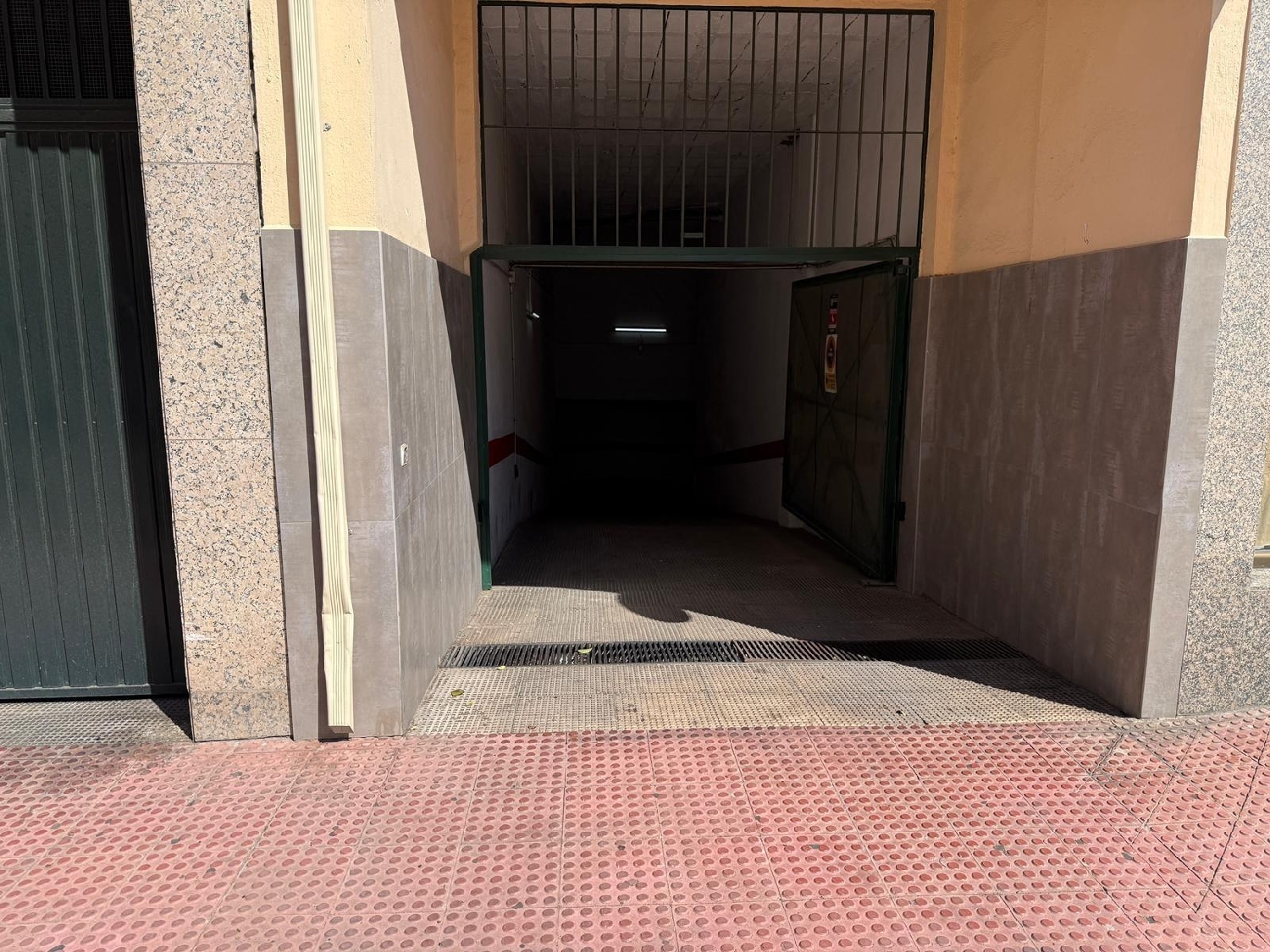 till salu parkering Los Pacos Costa Del Sol Occidental 1