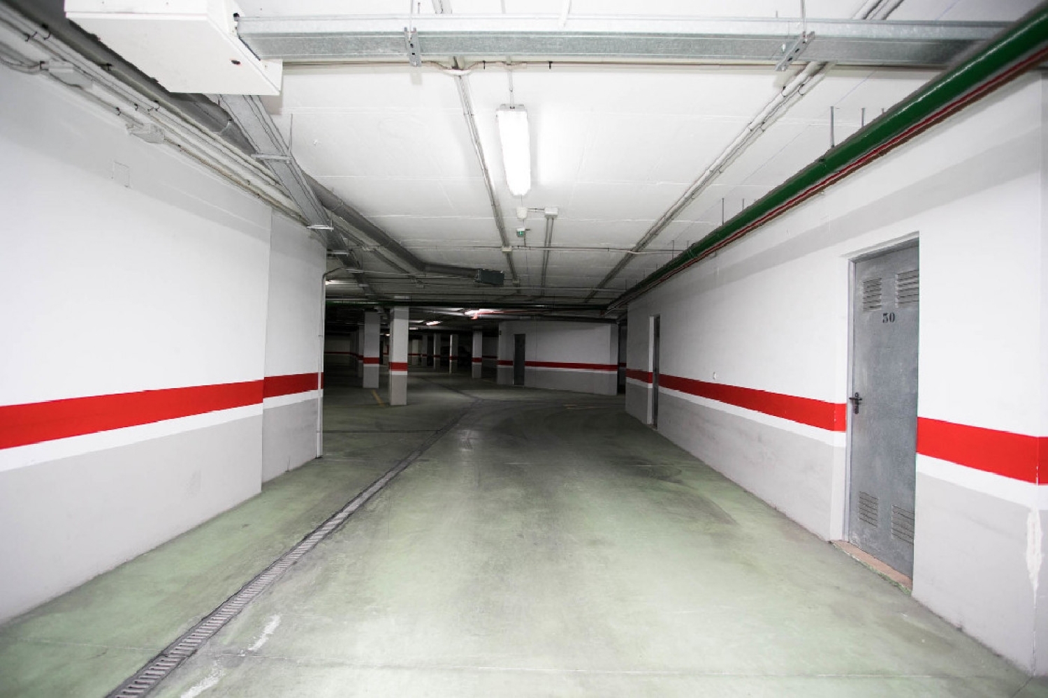  till salu parkering Marquesa Marina Alta 8