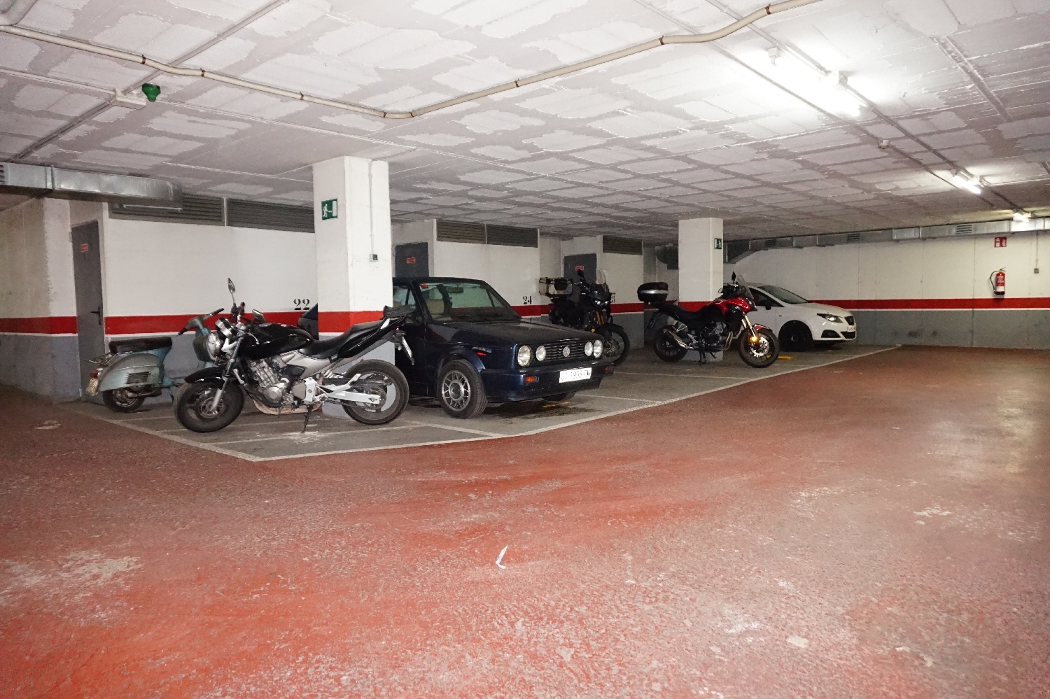  till salu parkering Mas Xirgu Gironès 5