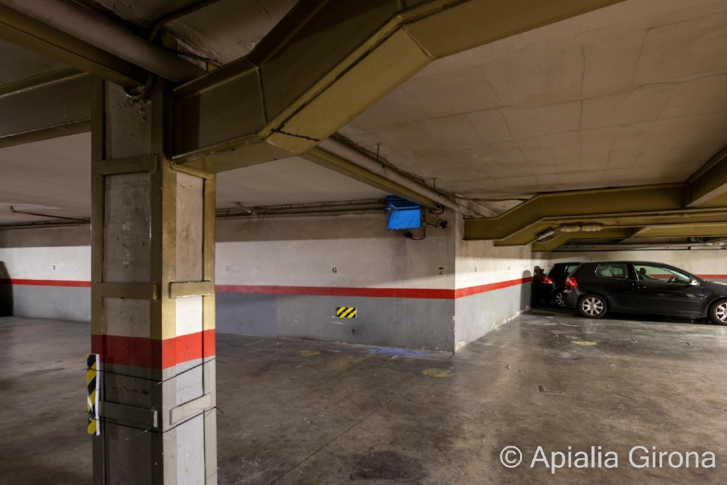  till salu parkering Migdia Casernes Gironès 7