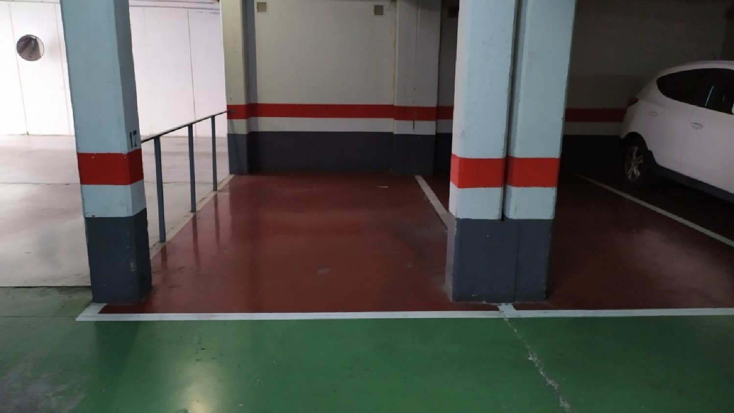 till salu parkering Miralbueno D.C. Zaragoza 3