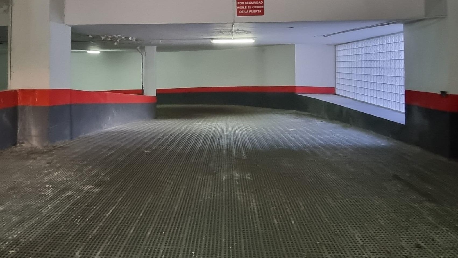 till salu parkering Moncloa-Ciudad Universitaria Madrid Capital 3