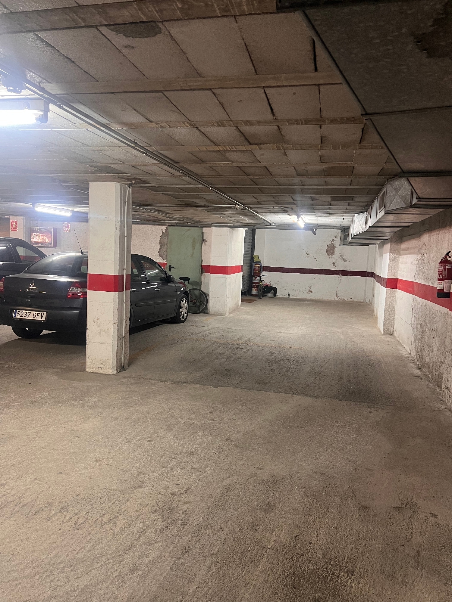  te koop parkeerplaats Montigalà-Bufalà Barcelonès 6