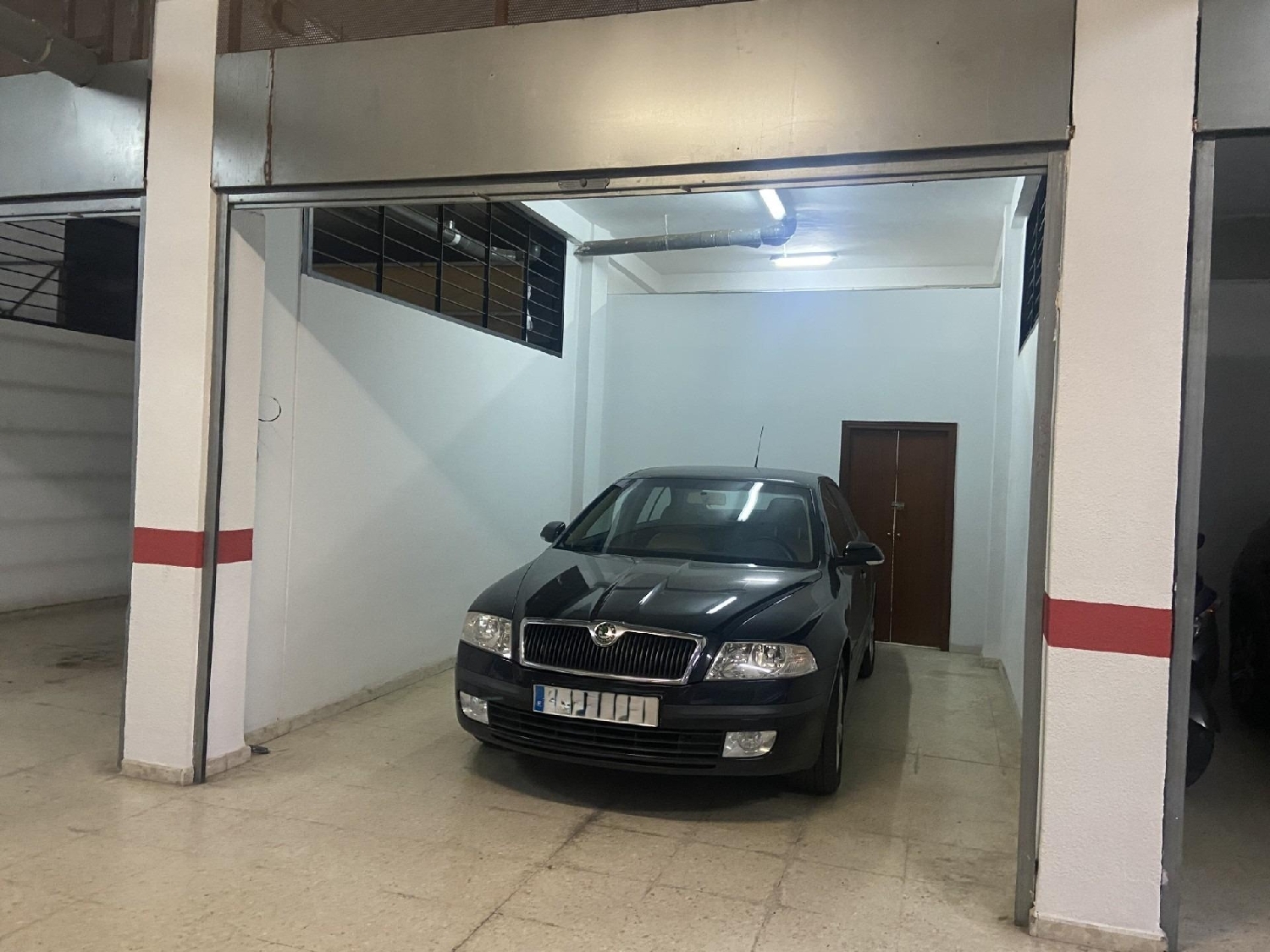 till salu parkering Nuestra Señora De Linares Córdoba 2