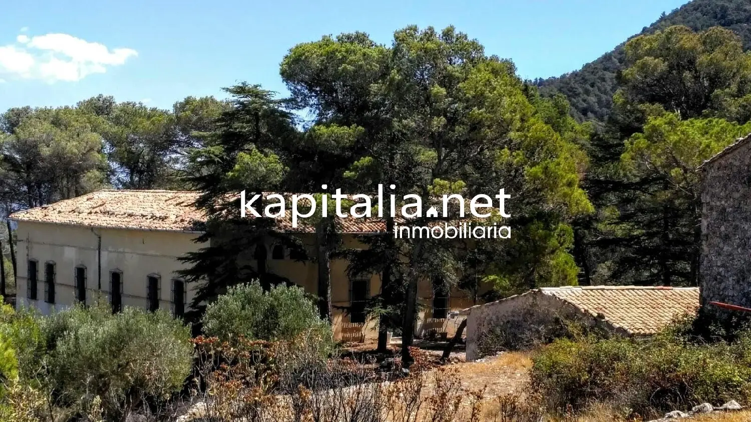  till salu parkering Urbanitzacio El Pilar Vall D'albaida 1