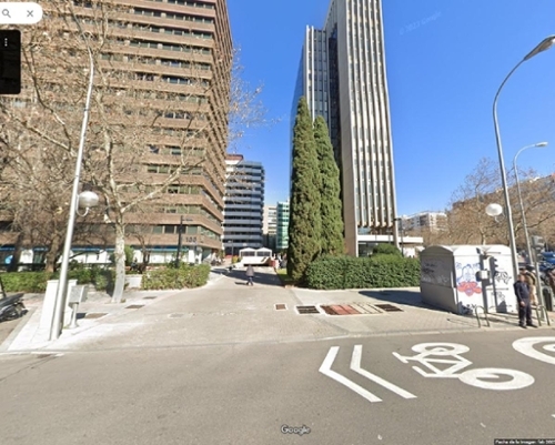 Paseo De La Castellana Madrid Capital parkering foto 6262411