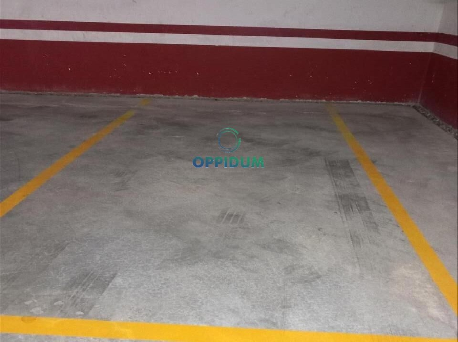  till salu parkering Pesqueira Barbanza 8