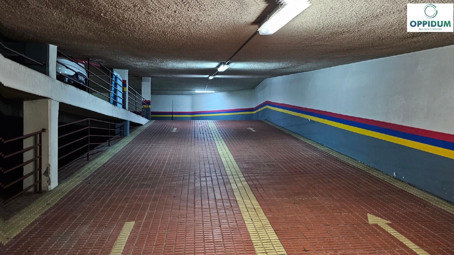 till salu parkering Riazor Coruña 2