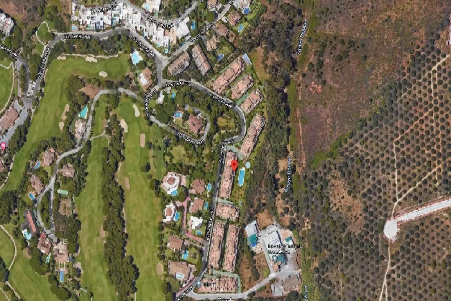  till salu parkering Santa Clara Costa Del Sol Occidental 1
