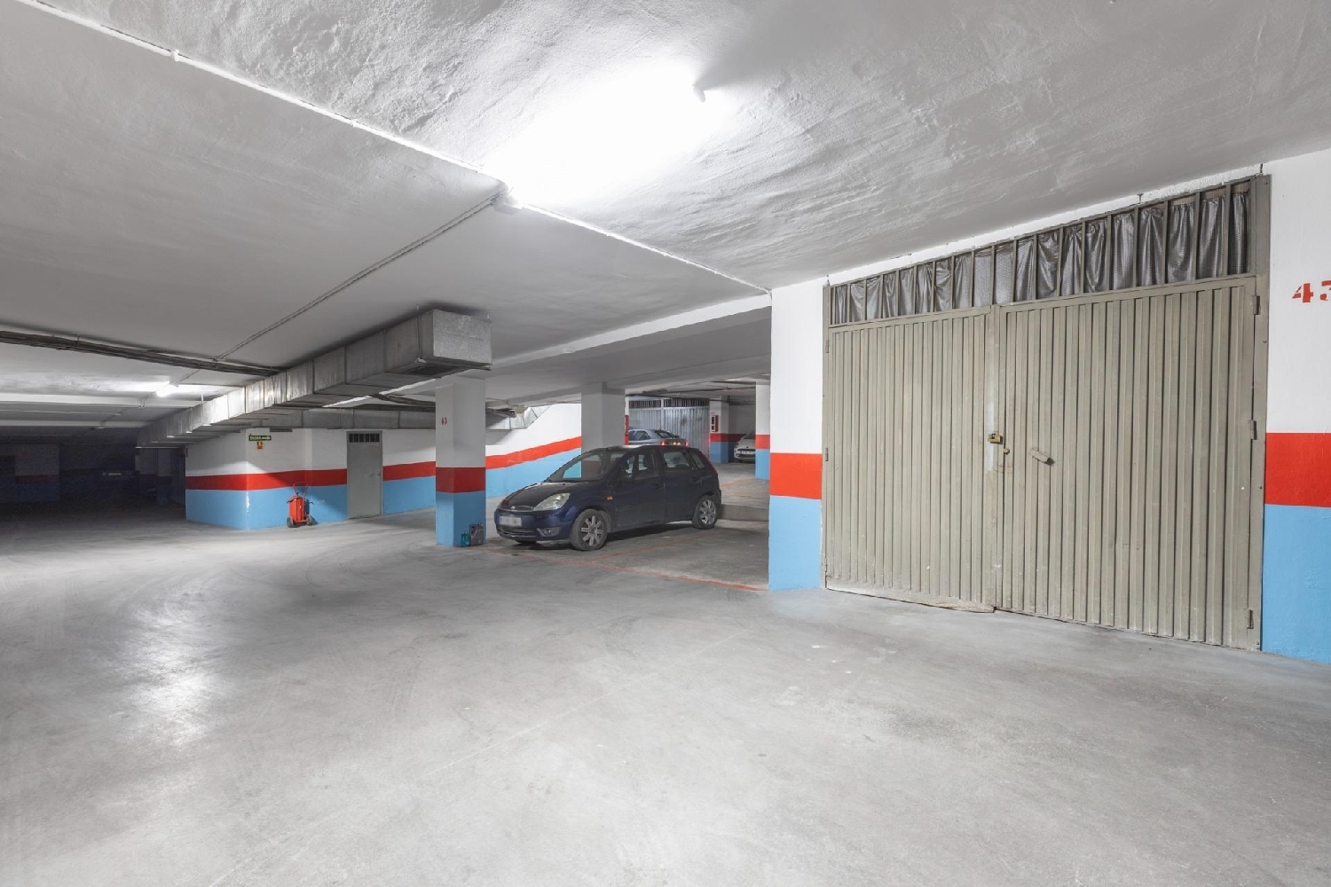  till salu parkering Ronda Vega De Granada 4