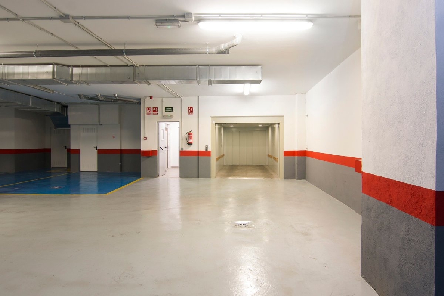  till salu parkering Ronda Vega De Granada 4