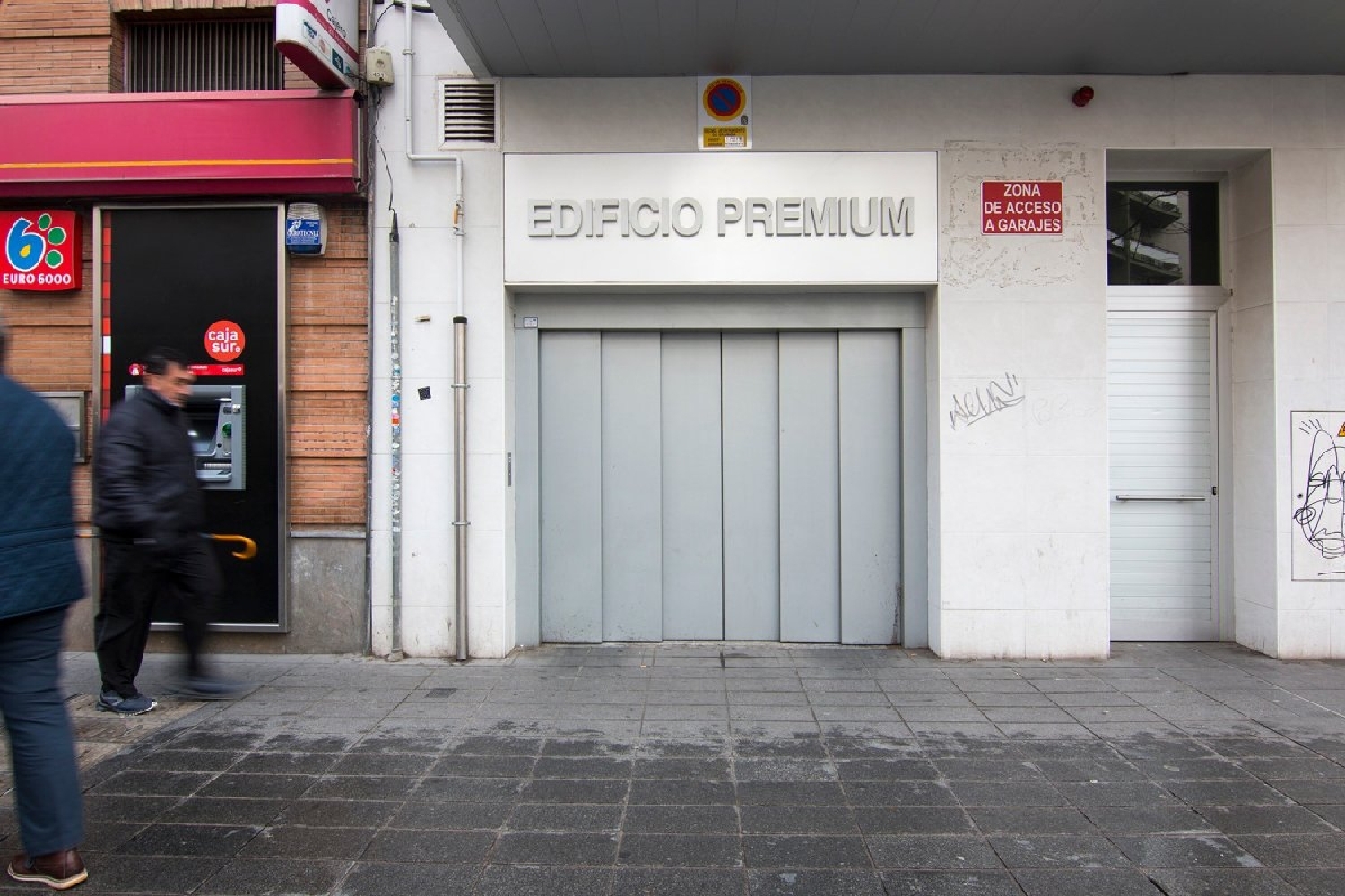 till salu parkering Ronda Vega De Granada 2