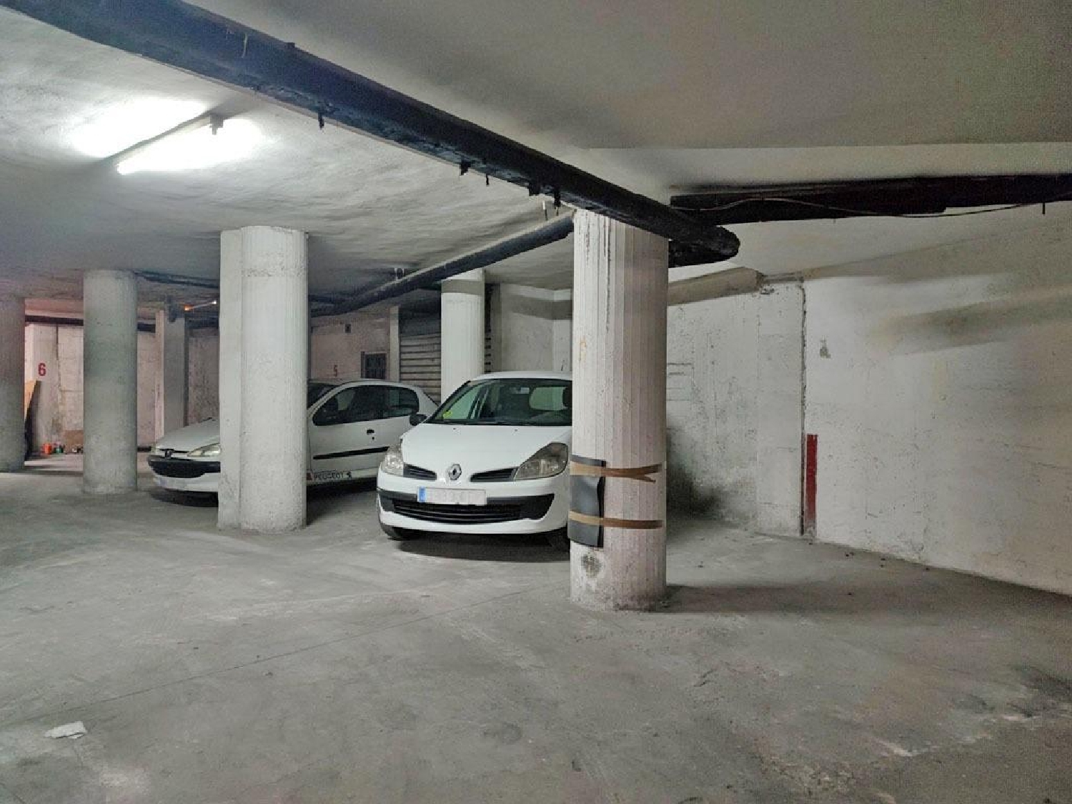  till salu parkering Ronda Vega De Granada 4