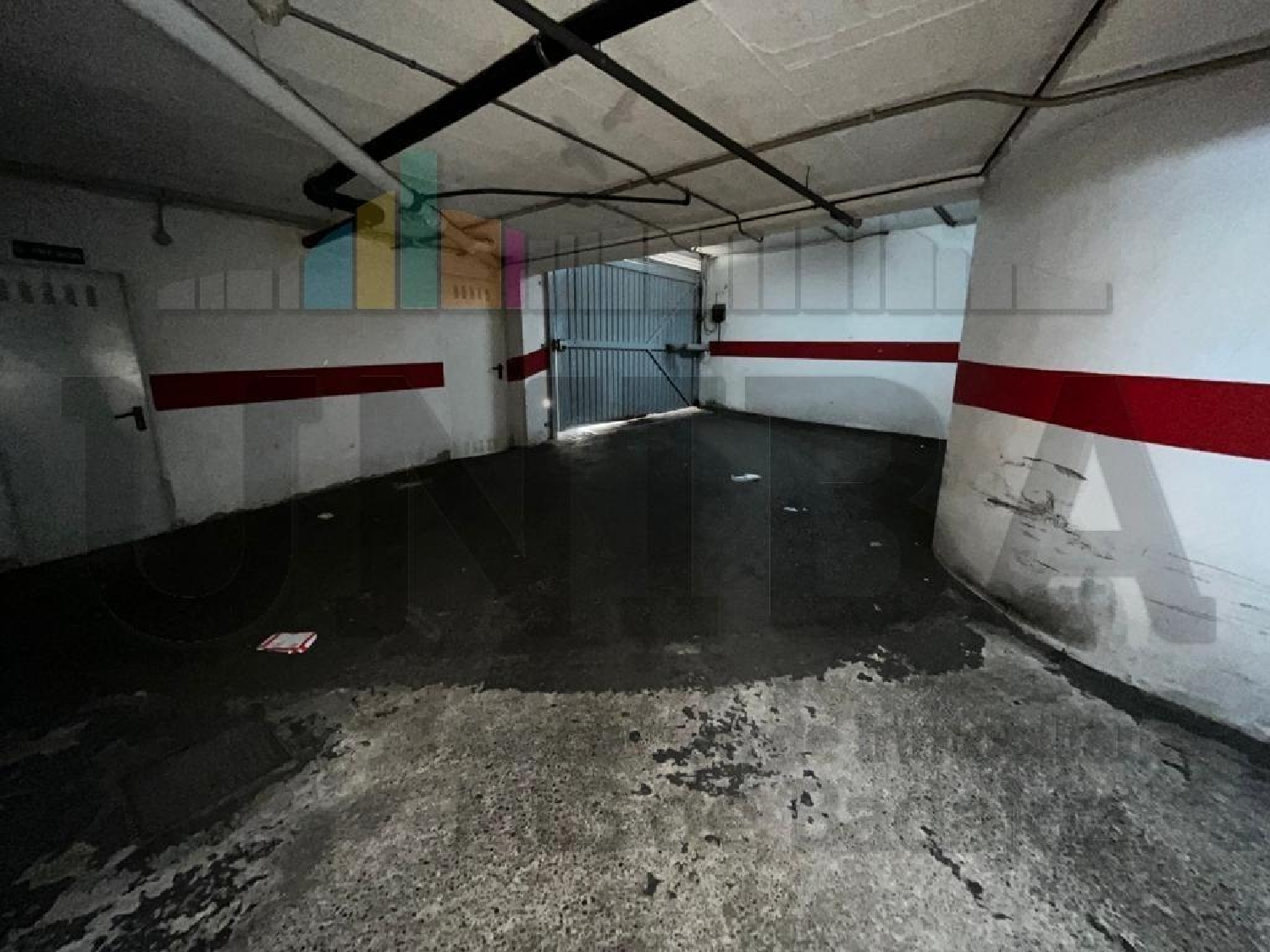  till salu parkering Ronda Sur-Ctra De Sevilla Badajoz 8
