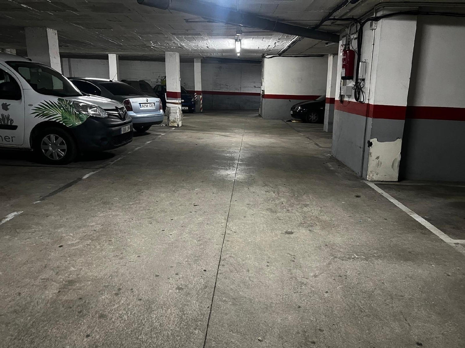  till salu parkering Salt Gironès 5
