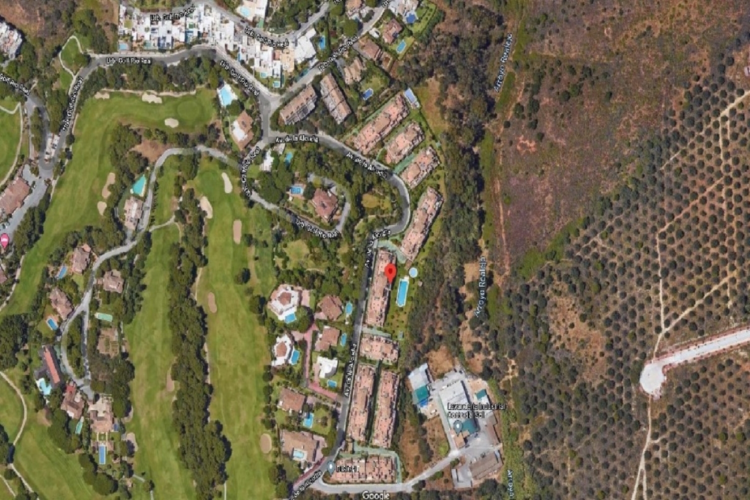 till salu parkering Santa Clara Costa Del Sol Occidental 2