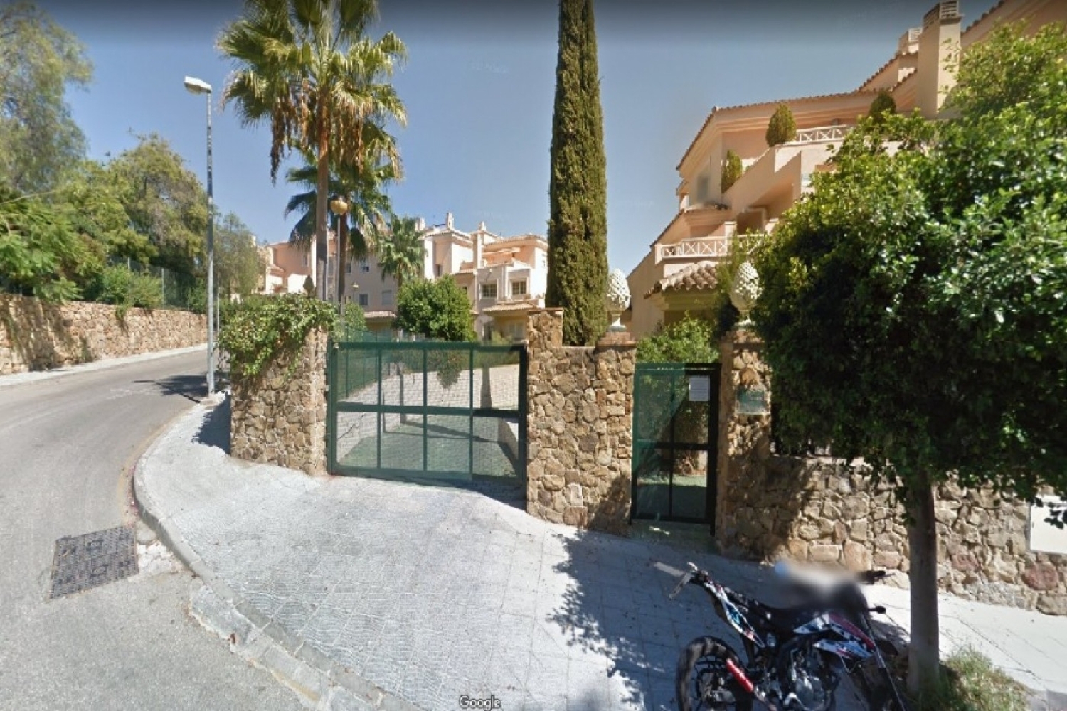  till salu parkering Santa Clara Costa Del Sol Occidental 1