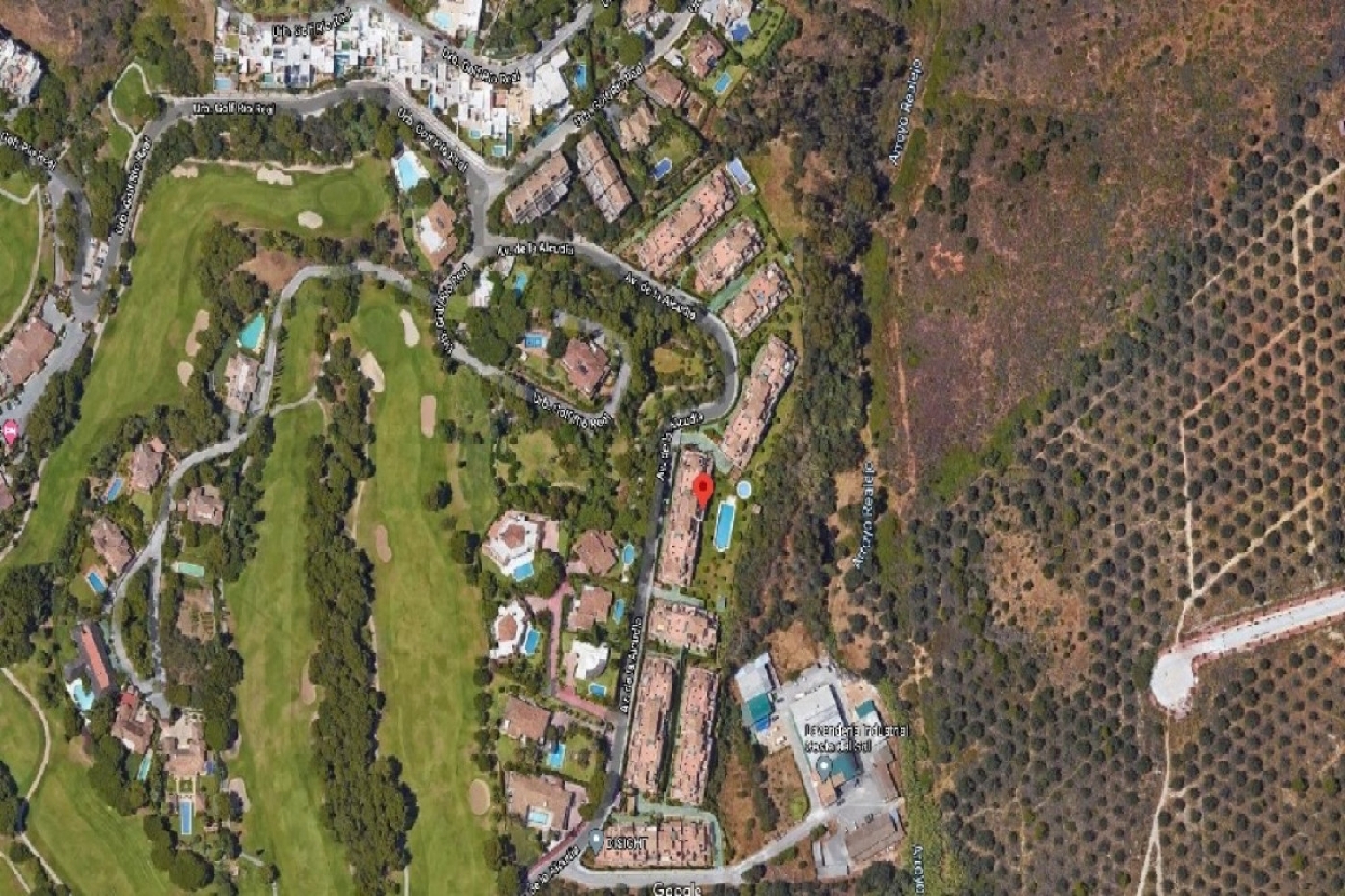  till salu parkering Santa Clara Costa Del Sol Occidental 1