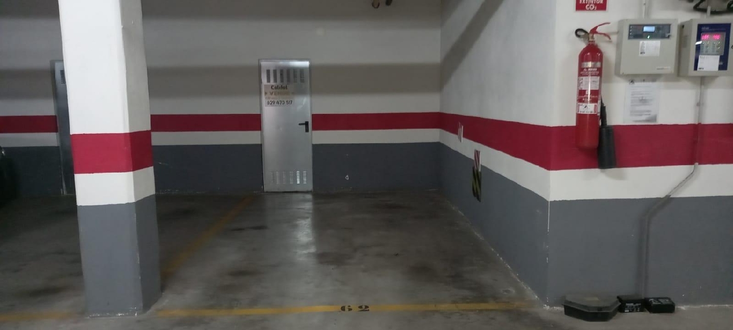 till salu parkering Santa Maria De Trasierra Córdoba 3
