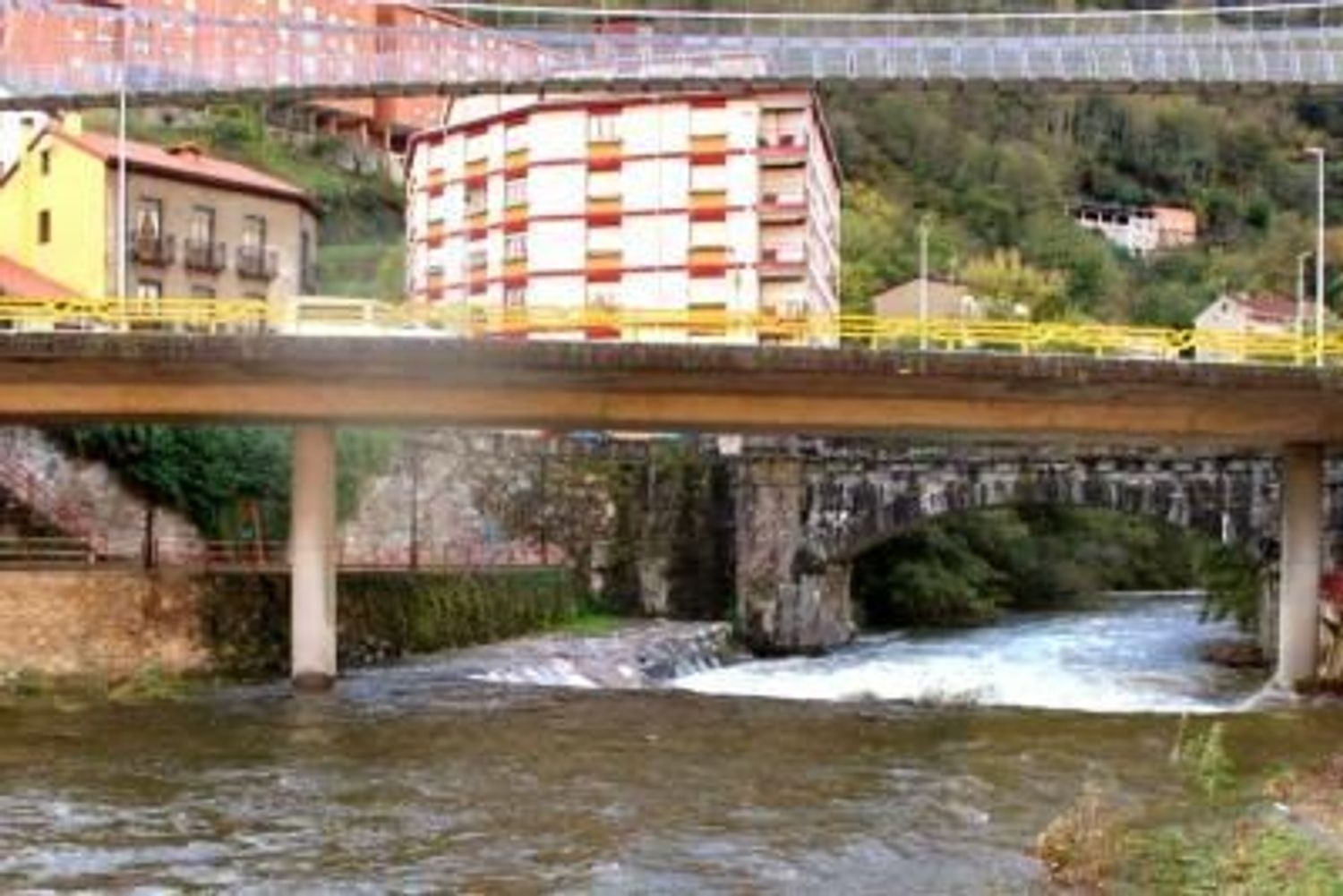  till salu parkering Sienrra Narcea 1