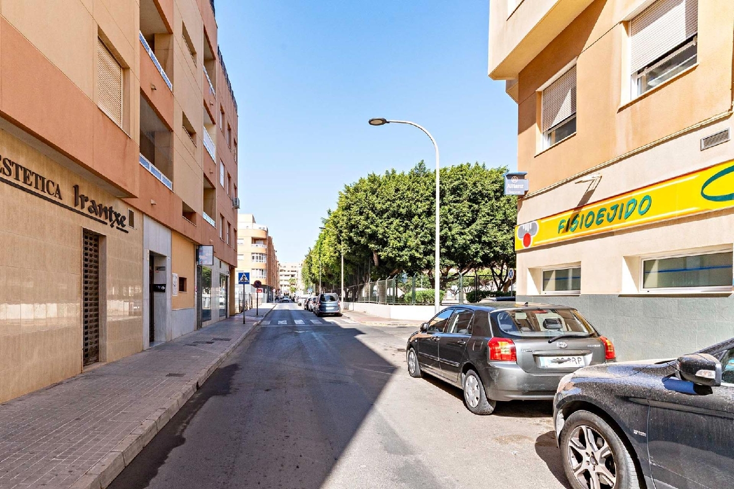  till salu parkering Tarambana Poniente Almeriense 7