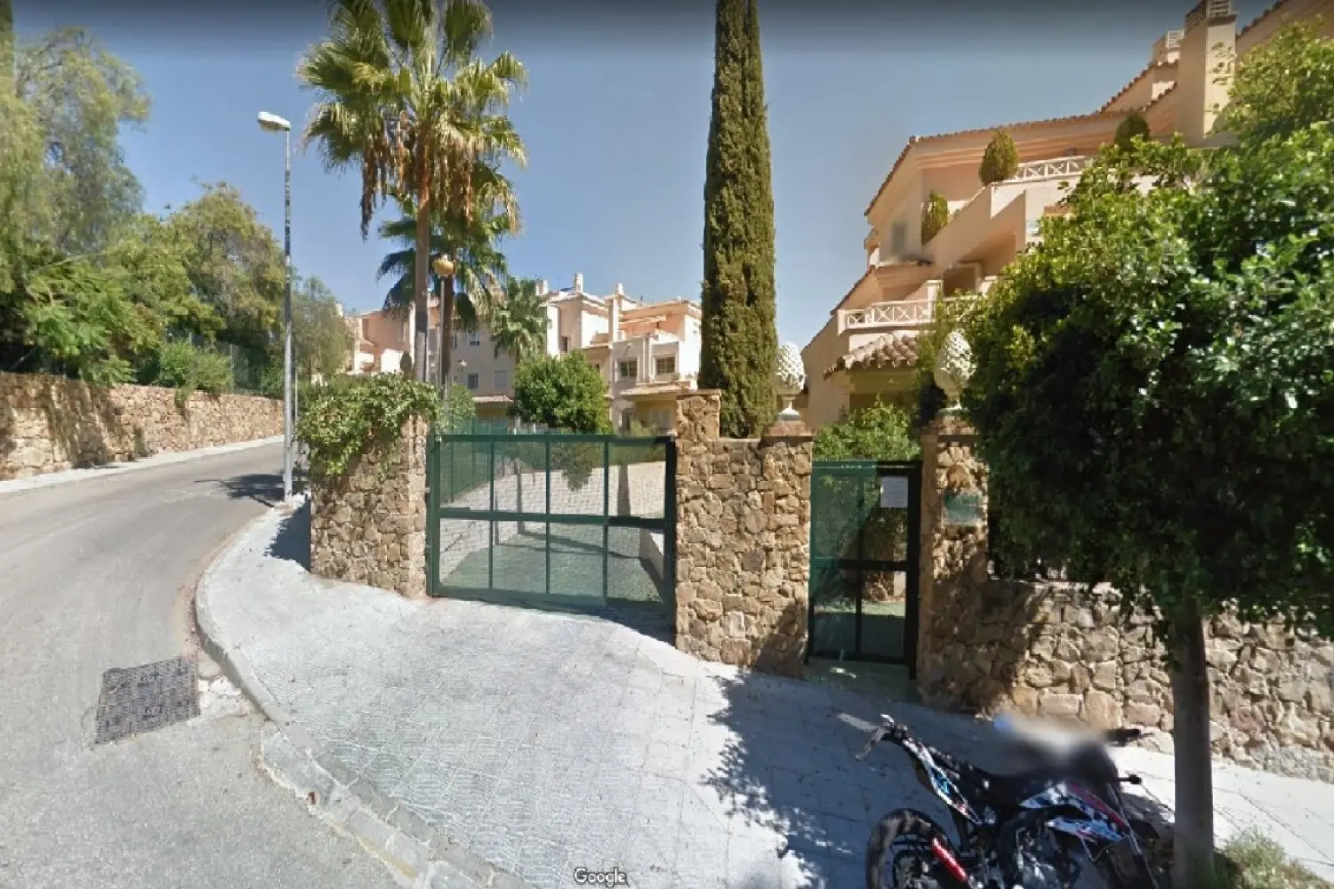  till salu parkering Los Monteros Costa Del Sol Occidental 1