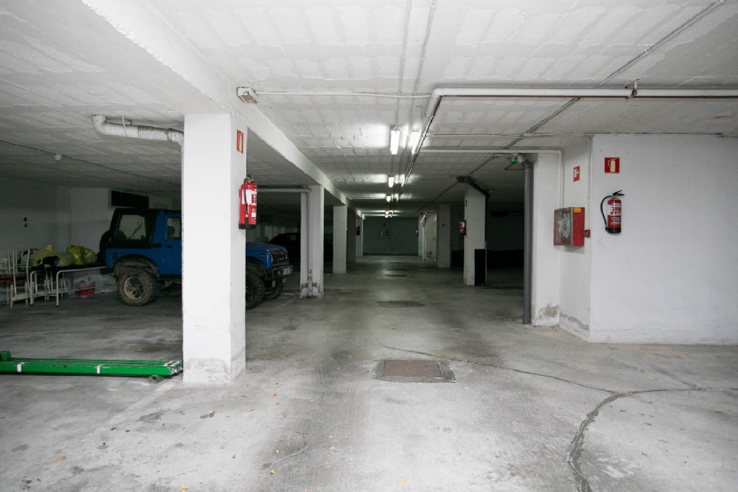  till salu parkering Treto Trasmiera 8