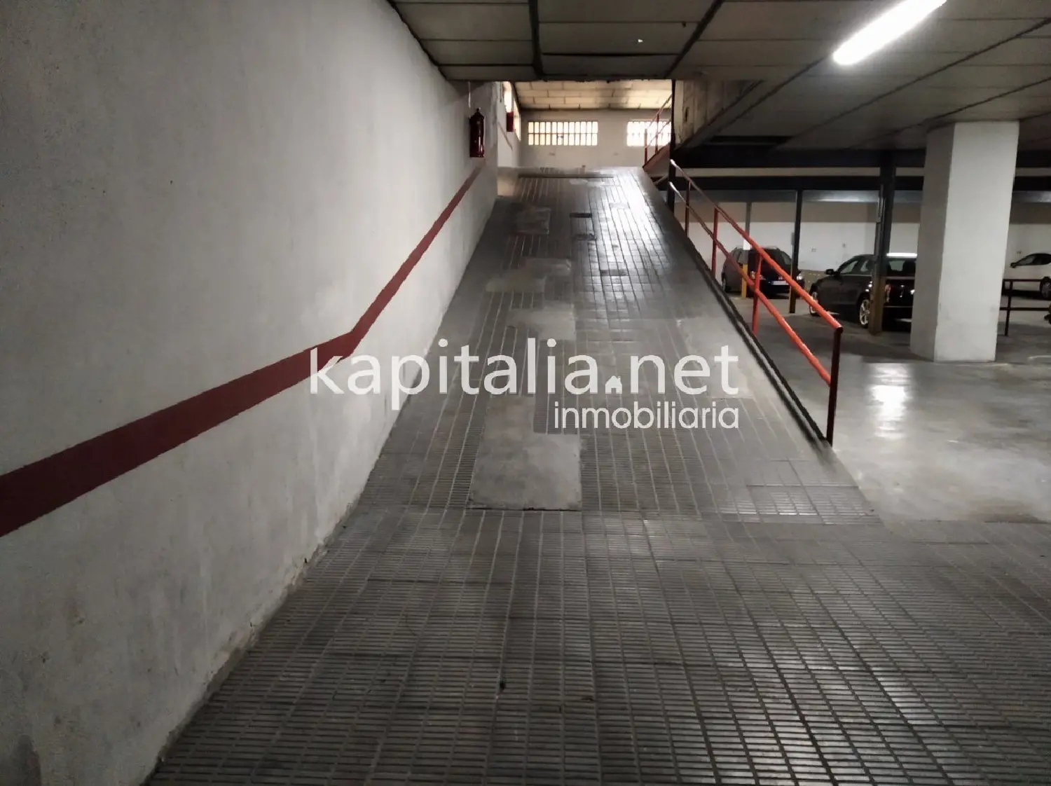 till salu parkering Urbanització D'hèlios Vall D'albaida 2