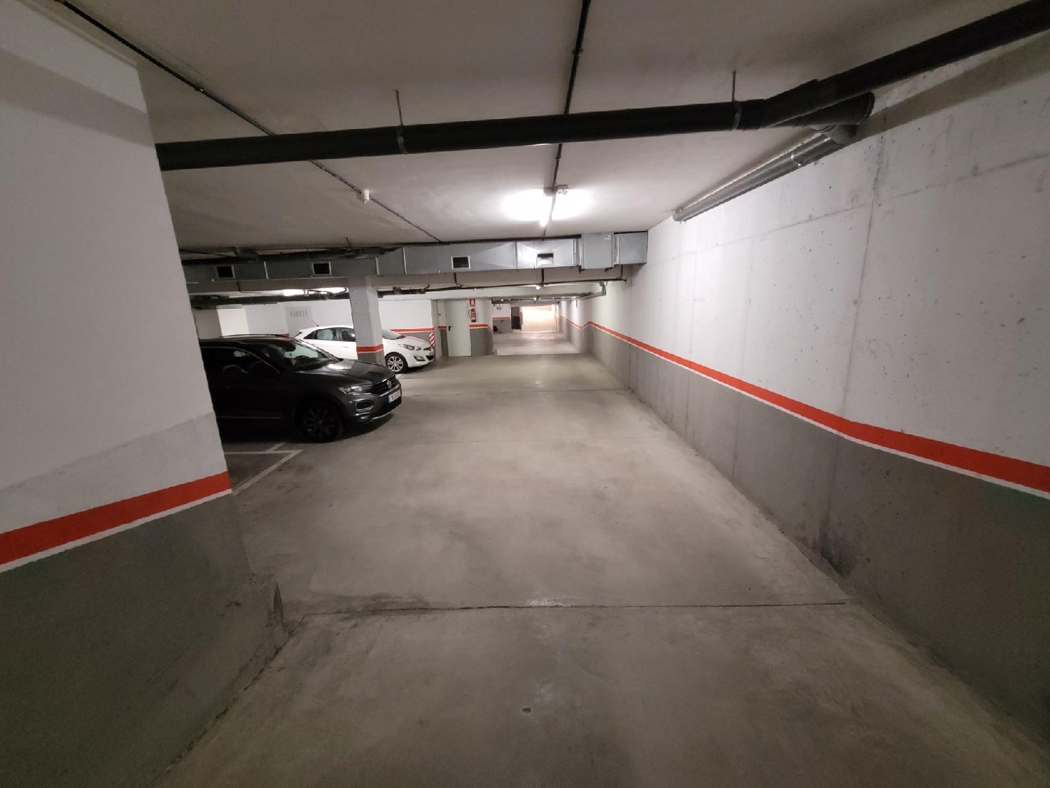  till salu parkering Veinat De Ganix Gironès 7