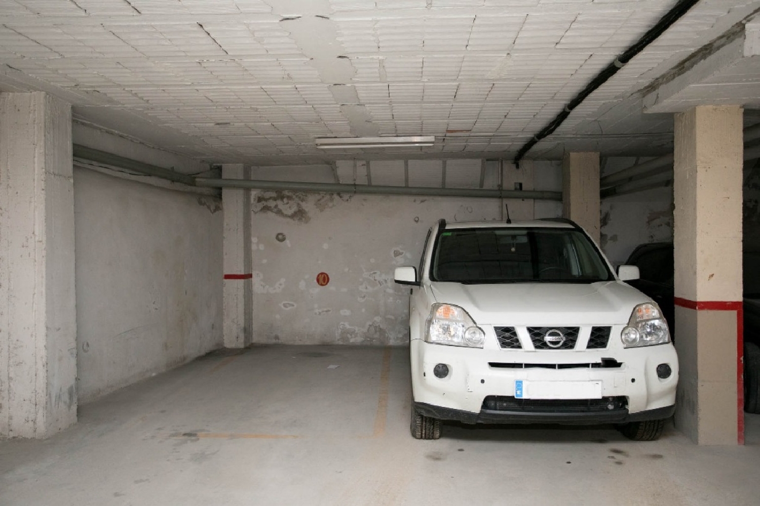  till salu parkering Veinat De Mosqueroles Gironès 6