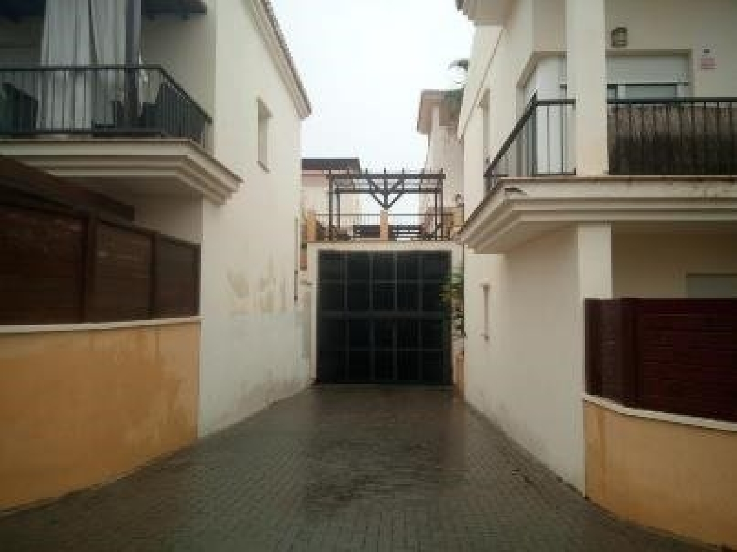  till salu parkering Velilla-Taramay Costa Tropical 1