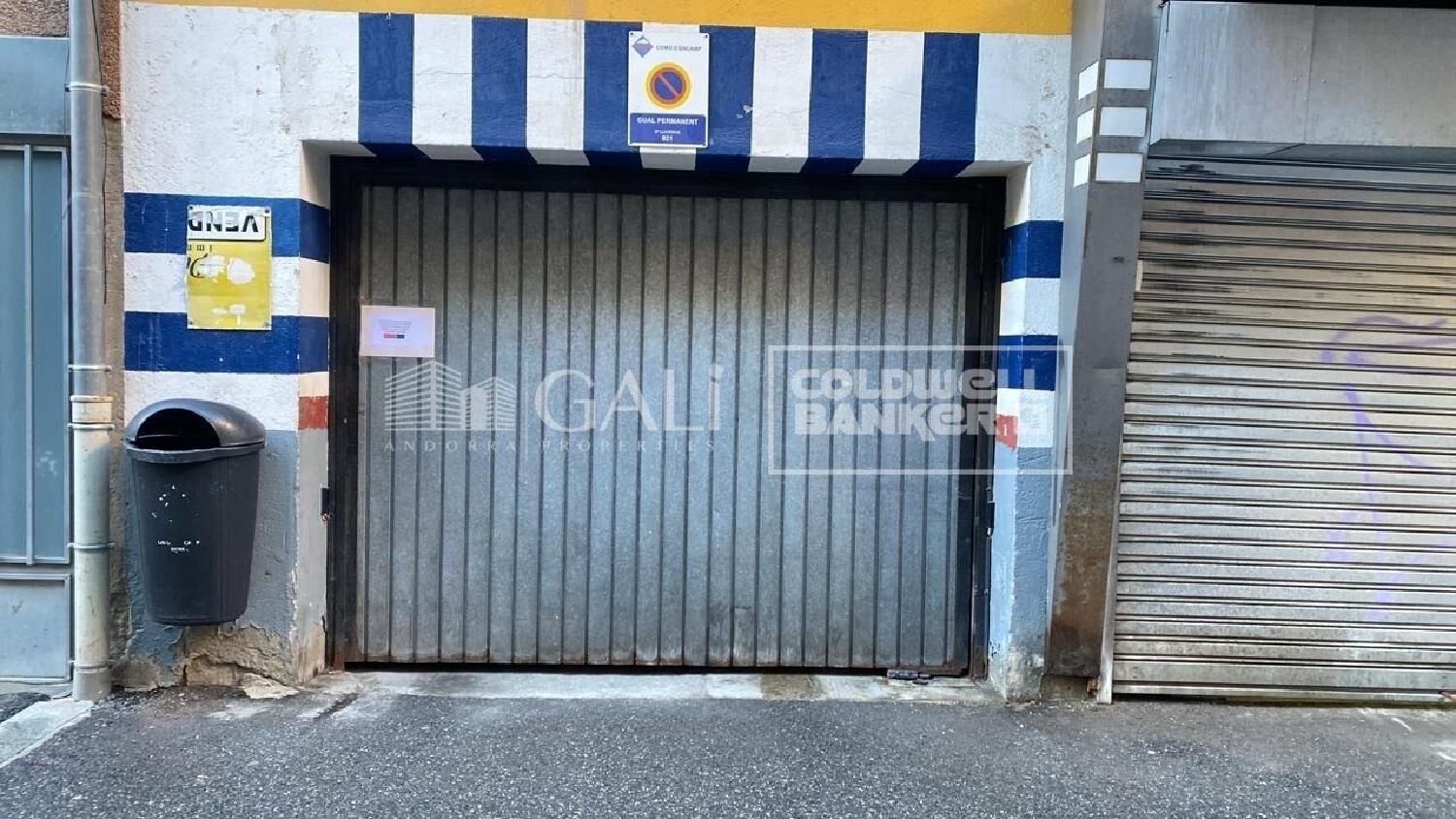  till salu parkering Vila Encamp 1
