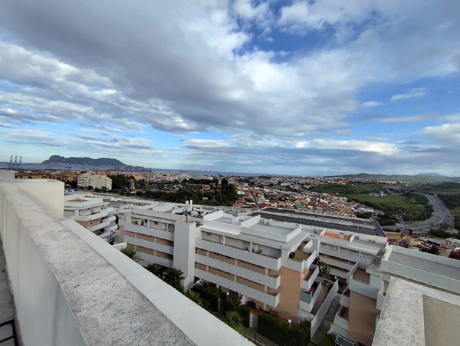till salu takvåning Algeciras 11204 Campo De Gibraltar 3