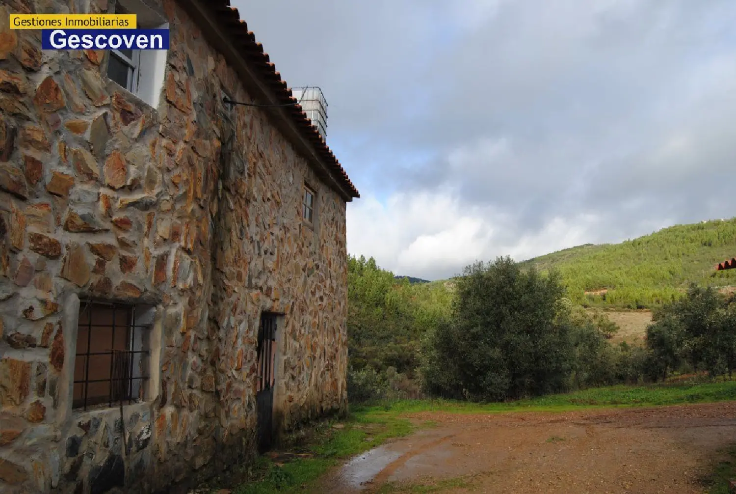 till salu tomt Cabañas Del Castillo Villuercas 2