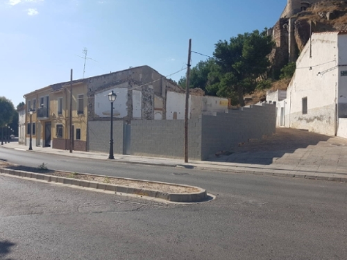 Almansa Monte Ibérico Almansa tomt foto 6255590
