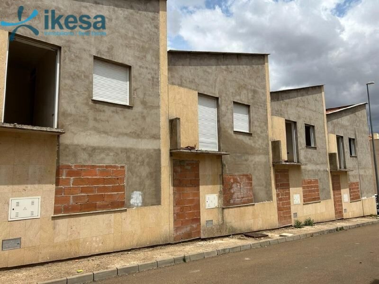 till salu tomt La Albuera Badajoz 3