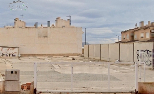 Aspe Vinalopó Mitjà tomt foto 6226888