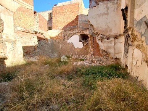 Aspe Vinalopó Mitjà tomt foto 6227378