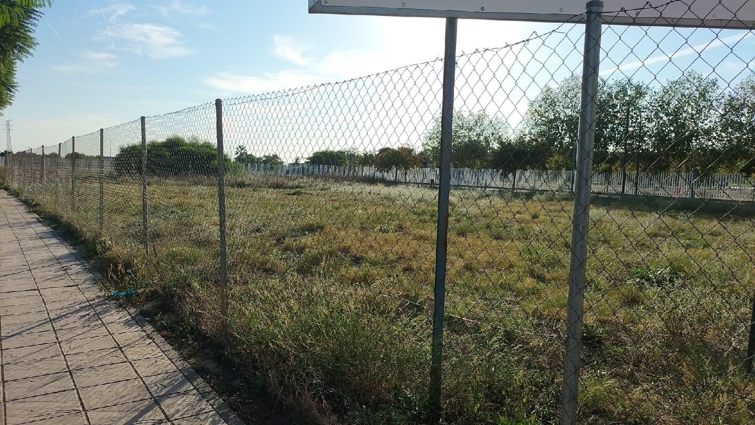 till salu tomt Bormujos Metropolitana De Sevilla 2