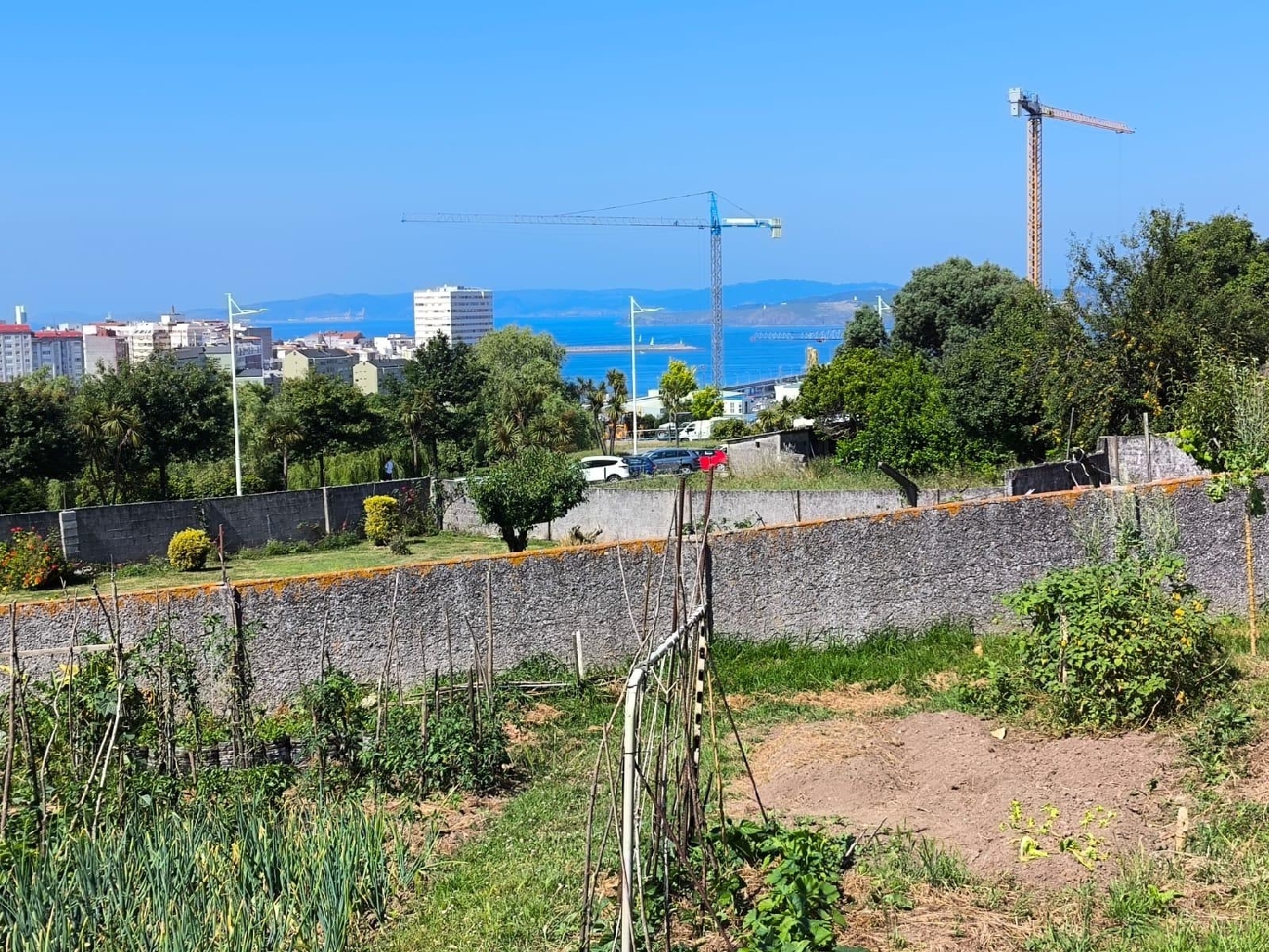  till salu tomt Cuatro Caminos-A Gaiteira Coruña 1