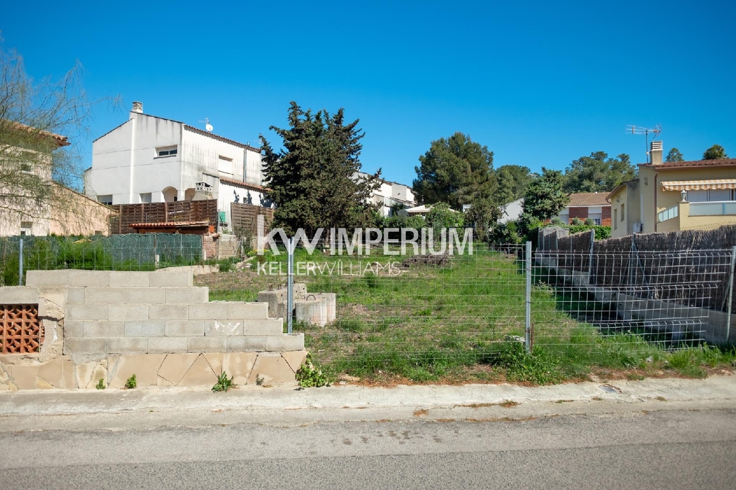 till salu tomt Cunit Baix Penedès 3